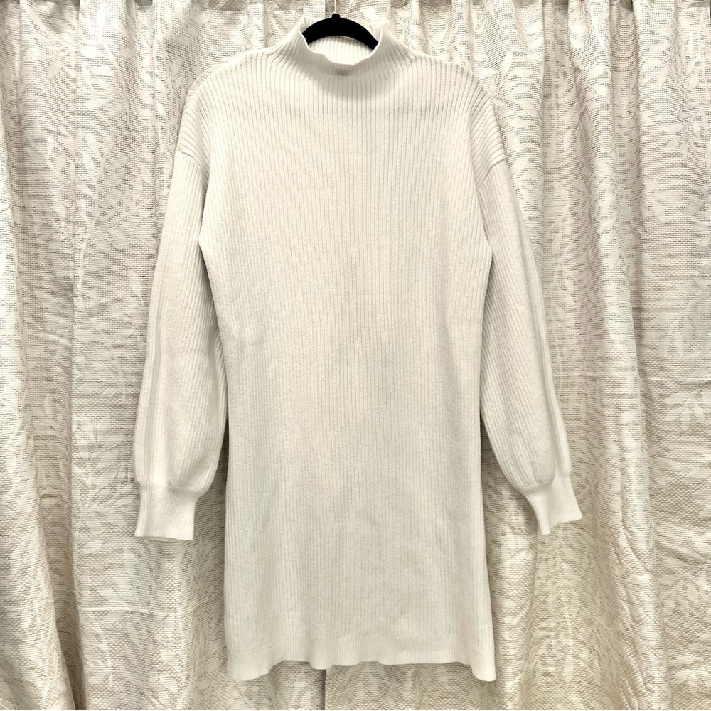 White Ribbed Knit Sweater Dress with Mock Neck and Billowy Sleeves Size Medium
